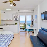 Sea Views Studio 712