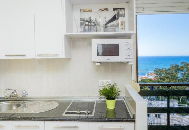 Sea View Studio Apartamento *